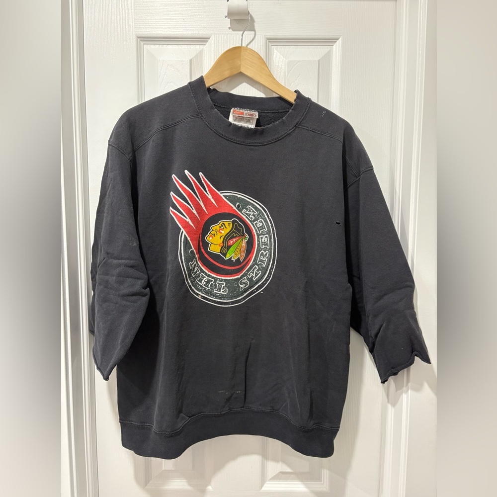 Vintage Chicago Blackhawks Nike Graphic Sweatshirt NhL hockey 90s CLEAN OUT SALE